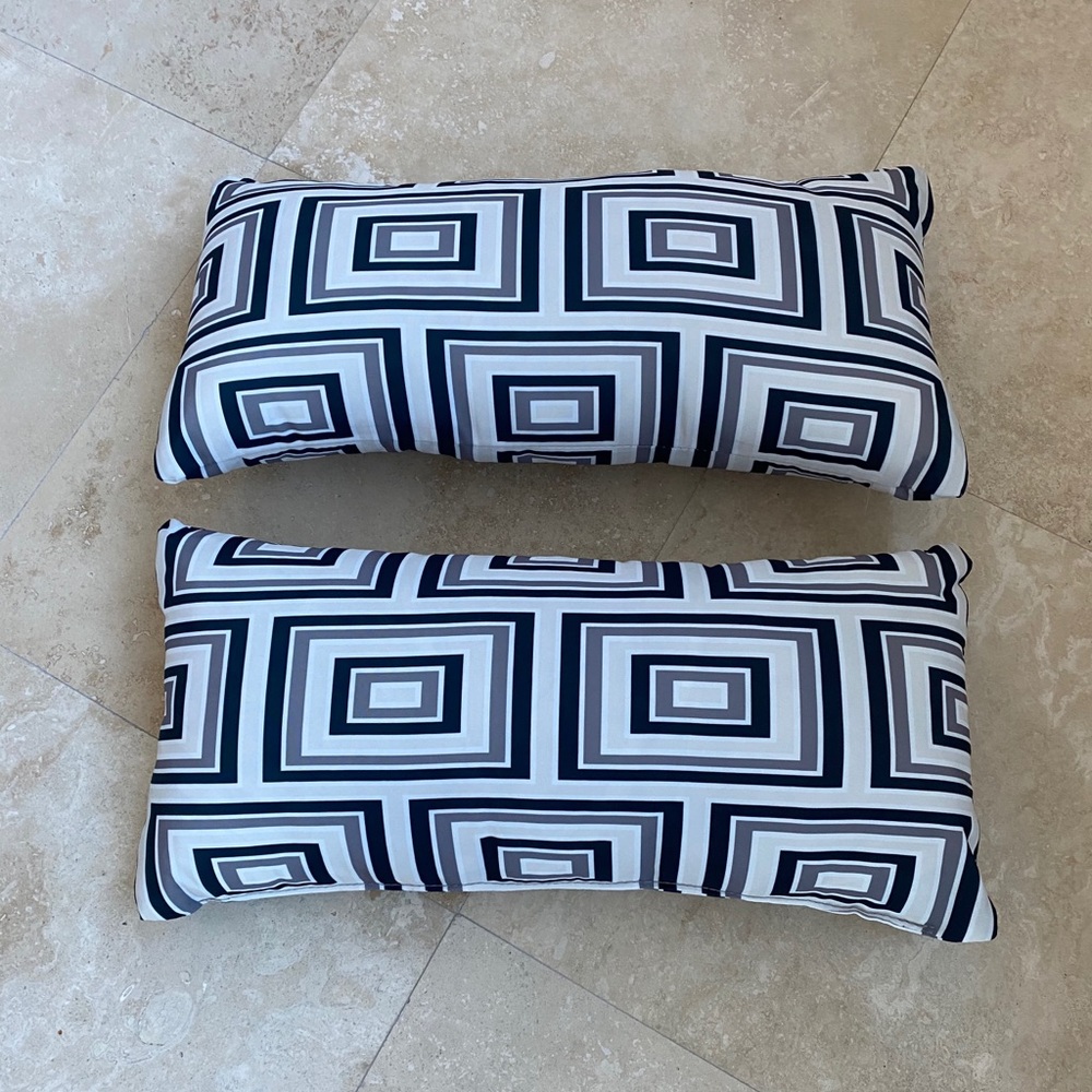 WAYFAIR INDOOR/OUTDOOR LUMBAR PILLOW (Set of 2)